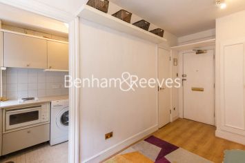 Studio flat to rent in Chelsea Cloisters, Sloane Avenue, SW3-image 11