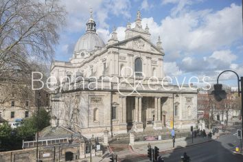 3 bedrooms flat to rent in Empire House, Thurloe Place, SW7-image 24
