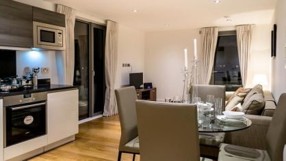 1 bedroom flat to rent in Portobello Square, Ladbroke Grove, W10-image 6