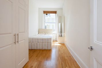 2 bedrooms flat to rent in Southwell Gardens, Gloucester Road, SW7-image 4