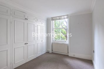 3 bedrooms flat to rent in Abingdon Road, Kensington, W8-image 8