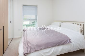 1 bedroom flat to rent in Columbia Gardens, Lillie Square, SW6-image 3