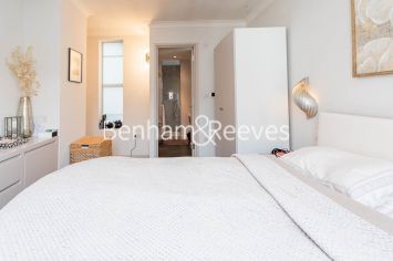 2 bedrooms flat to rent in Elvaston Place, Kensington, SW7-image 7
