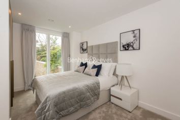 2 bedrooms flat to rent in Sinclair Road, West Kensington,W14-image 4