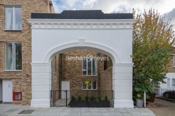 2 bedrooms flat to rent in Sinclair Road, West Kensington,W14-image 19