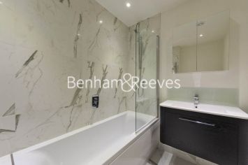 4 bedrooms flat to rent in Lexham Gardens, Kensington, W8-image 9