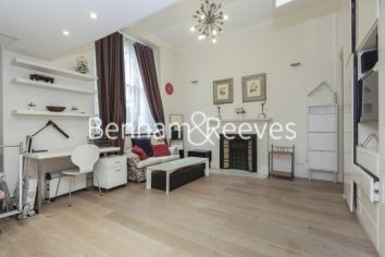 Studio flat to rent in Queens Gate, Kensington, SW7-image 12