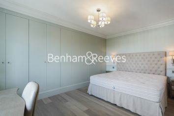 2 bedrooms flat to rent in Troy Court, Kensington High Street, W8-image 9