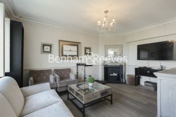 2 bedrooms flat to rent in Troy Court, Kensington High Street, W8-image 12