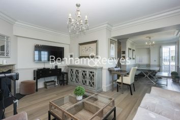 2 bedrooms flat to rent in Troy Court, Kensington High Street, W8-image 17