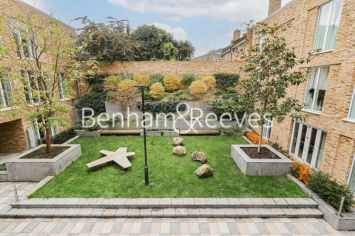 1 bedroom flat to rent in Sinclair Road, Kensington, W14-image 9