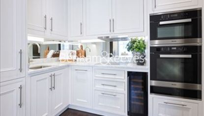 2 bedrooms flat to rent in Prince of Wales Terrace, Kensington, W8-image 2