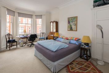 1 bedroom flat to rent in Kensington Court, Kensington, W8-image 8