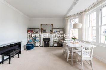 3 bedrooms flat to rent in Pitt Street, Kensington, W8-image 13