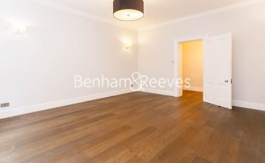 3 bedrooms flat to rent in Kensington Court Mansions, Kensington, W8-image 12