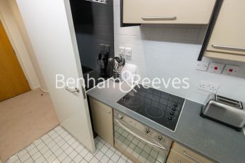 1 bedroom flat to rent in Cromwell Road, Kensington, SW7-image 2