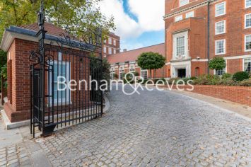 3 bedrooms flat to rent in Duchess of Bedfords Walk, Kensington, W8-image 6