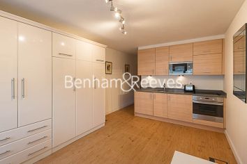 Studio flat to rent in Heritage Avenue, Colindale, NW9-image 4
