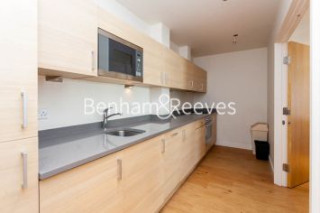 2 bedrooms flat to rent in Heritage Avenue, Colindale, NW9-image 2