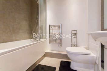 Studio flat to rent in East Drive, Colindale, NW9-image 4