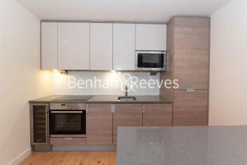 2 bedrooms flat to rent in Heritage Avenue, Beaufort Park, NW9-image 2