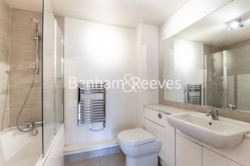 2 bedrooms flat to rent in Heritage Avenue, Beaufort Park, NW9-image 4