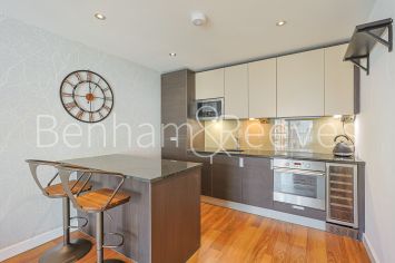 2 bedrooms flat to rent in Beaufort Park, Colindale, NW9-image 2