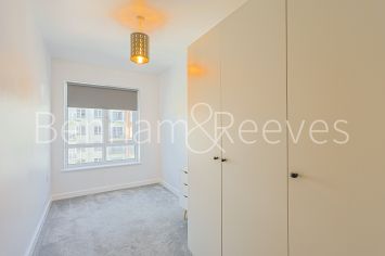 2 bedrooms flat to rent in Beaufort Park, Colindale, NW9-image 7