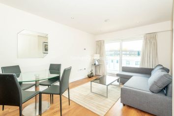 1 bedroom flat to rent in East Drive, Colindale, NW9-image 2