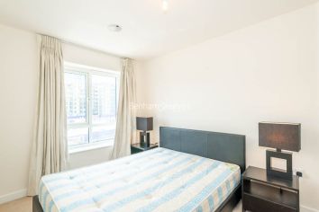 1 bedroom flat to rent in East Drive, Colindale, NW9-image 4