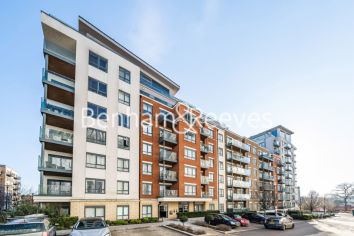 2 bedrooms flat to rent in Empire House, Colindale, NW9-image 6