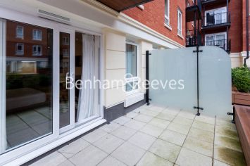 Studio flat to rent in Beaufort Square, Colindale, NW9-image 6