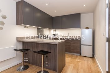 1 bedroom flat to rent in Beaufort Square, Colindale, NW9-image 2