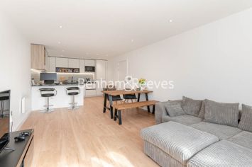 3 bedrooms flat to rent in Beaufort Square, Colindale, NW9-image 6