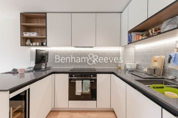 3 bedrooms flat to rent in Beaufort Square, Colindale, NW9-image 7