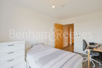 2 bedrooms flat to rent in Colindale Gardens, Beaufort Park, NW9-image 9