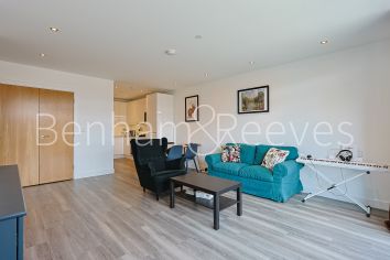 2 bedrooms flat to rent in Colindale Gardens, Beaufort Park, NW9-image 16