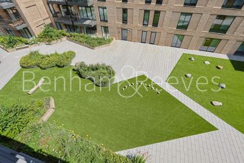 2 bedrooms flat to rent in Colindale Gardens, Beaufort Park, NW9-image 19