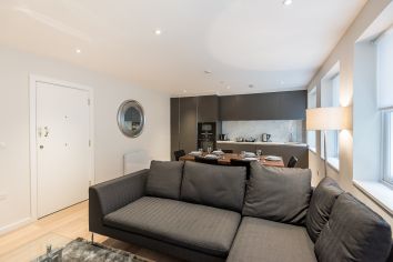 2 bedrooms flat to rent in Lovat Lane, Monument, EC3R-image 2