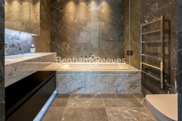 1 bedroom flat to rent in Principal Tower, Worship Street, EC2A-image 4