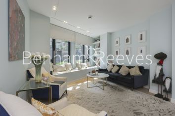 1 bedroom flat to rent in Lincoln Square, 18 Portugal Street, WC2A-image 1