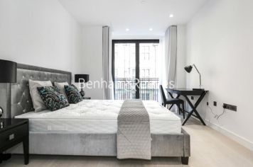2 bedrooms flat to rent in Lincoln Square, Portugal Street, WC2A-image 4