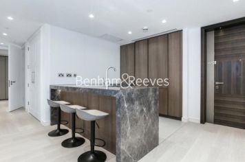 2 bedrooms flat to rent in Lincoln Square, Portugal Street, WC2A-image 6