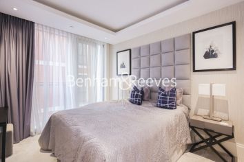 1 bedroom flat to rent in Strand, Savoy House, WC2R-image 4