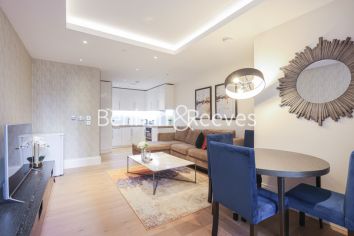 1 bedroom flat to rent in Strand, Savoy House, WC2R-image 10