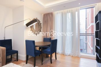 1 bedroom flat to rent in Strand, Savoy House, WC2R-image 14