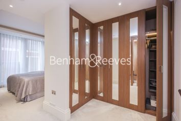 1 bedroom flat to rent in Strand, Savoy House, WC2R-image 16