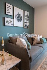 1 bedroom flat to rent in Greenleaf Walk, Southall, UB1-image 22