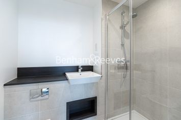2 bedrooms flat to rent in Carnation Gardens, Hayes, UB3-image 8