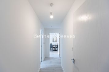 2 bedrooms flat to rent in Carnation Gardens, Hayes, UB3-image 9